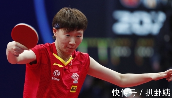 开局|五朵金花提前相遇!王曼昱4-0陈幸同,中国女乒包揽世乒赛四强!