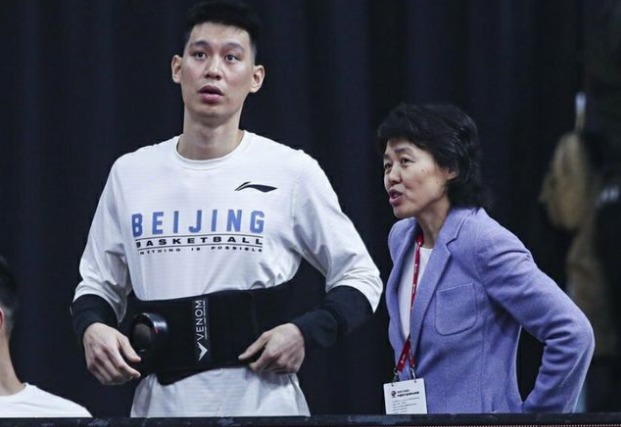 雅尼斯|北京首钢大调整!冠军主帅回归,老臣替代秦晓雯,名将被放弃