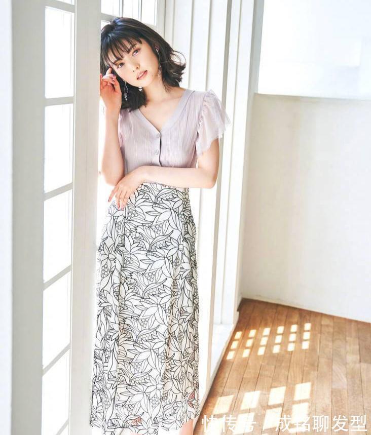 针织|简约不简单,十组优雅大气的“温柔风”穿搭,让你精致的过夏天