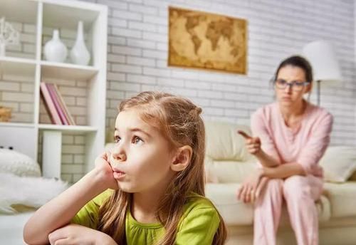 小张|二胎家庭很快会面临的4个问题,父母别不以为意,第4个很扎心