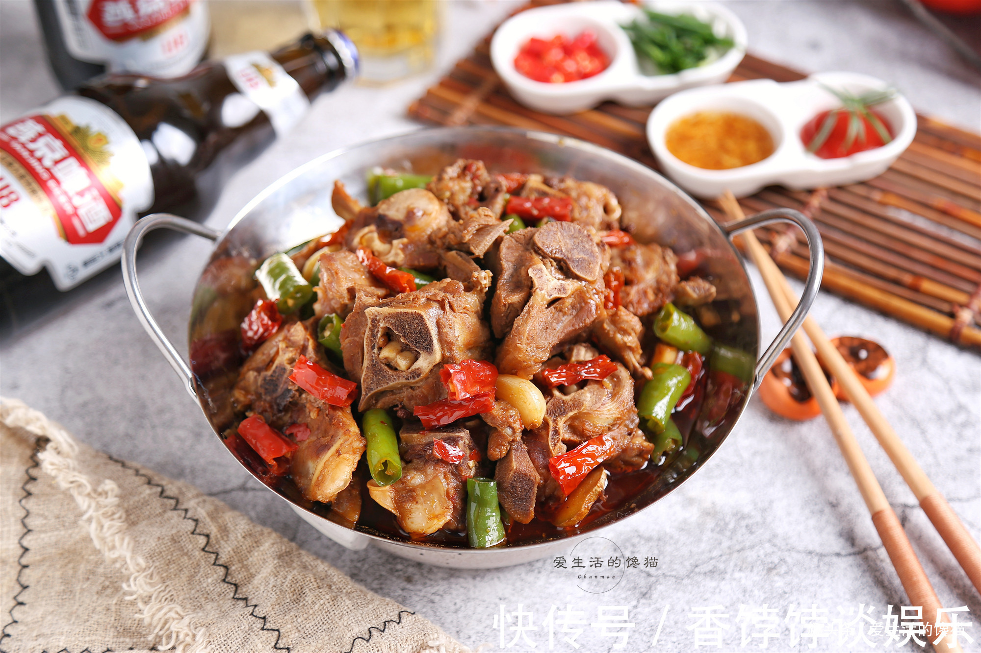 羊蝎子这样吃才叫爽,不臊不膻,够入味,一口下去满嘴流油,好吃