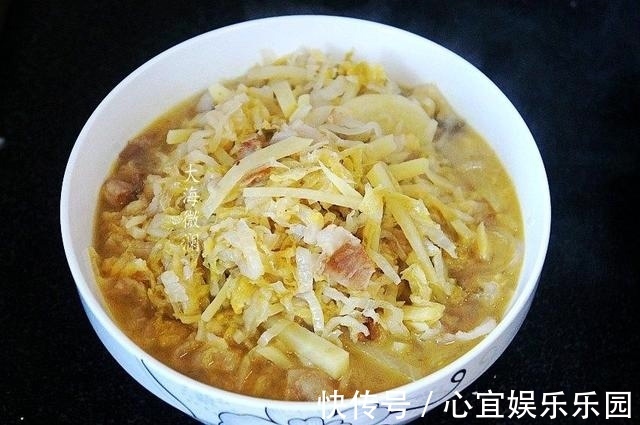 最近我家这菜可火了,午餐炖一锅汤汁都不剩,好吃到停不下来