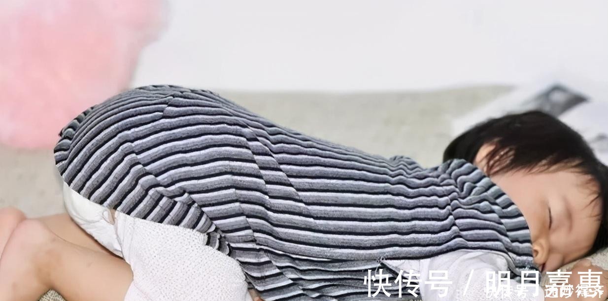 家长|孩子是什么性格,从睡姿就能看出来,家长快来对照下看看准不准