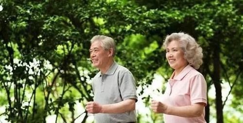 老年人|老年人脑供血不足,3个动作有效改善,提高脑供血,大脑更健康