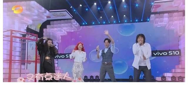 白娘子|《快樂大本營》七夕專場甜度拉滿，夫妻檔嘉賓COS經(jīng)典情侶狂撒糖