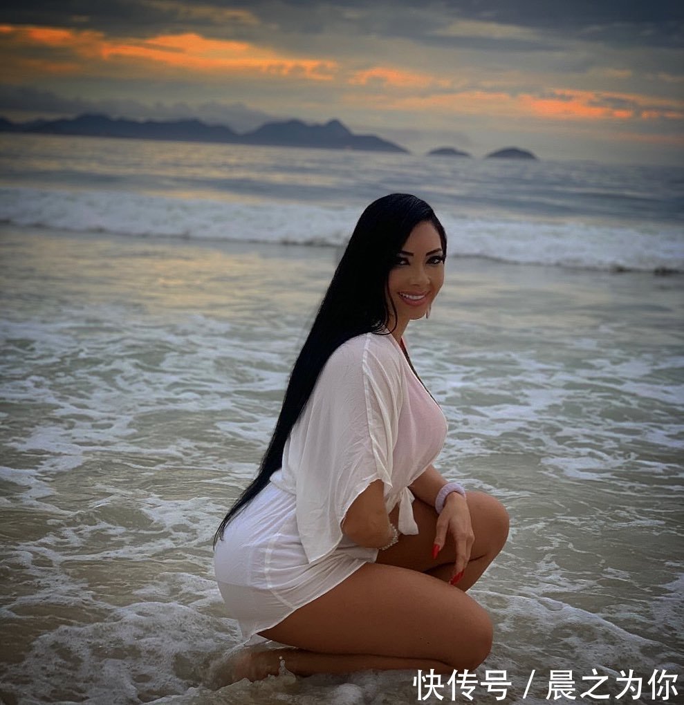 ·帕斯科莱托|168斤巴西模特爱健身,拥有丰腴身姿,很多人为之倾倒