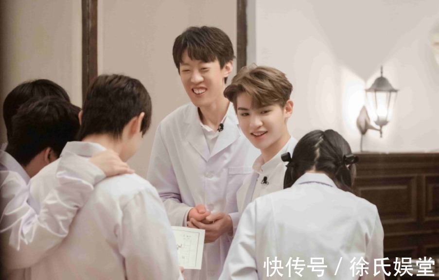 明日之子|芒果臺又打造一檔密室真人秀，看到首發陣容就迫不及待想要追