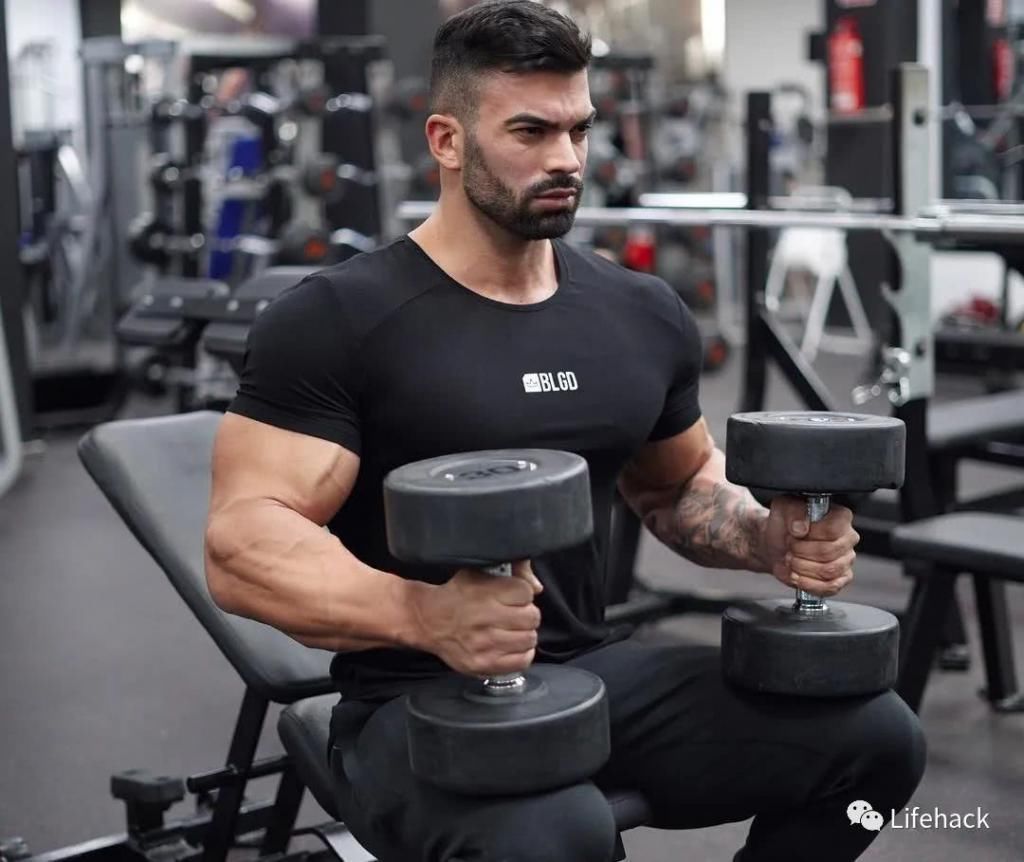 健身|一张裸照征服全世界这个男人的肉体简直逆天了