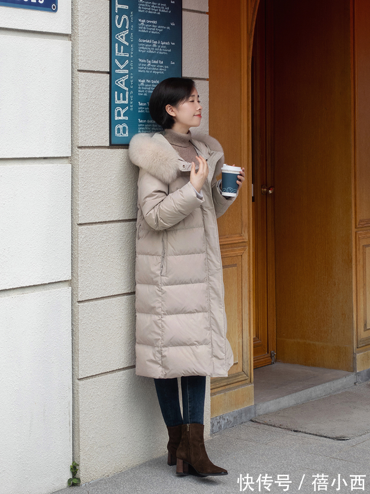 保暖 冬季流行的“面包服”就这么穿,搭配半身裙、阔腿裤,保暖还时髦