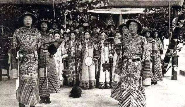 称赞|慈禧一生无恶不作，但有5件功劳被人人称赞，女性更应感谢她