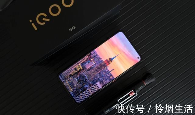 iqoo|5G手机虽多也别乱选，这四款都是阉割版，告诉你就别再入坑了