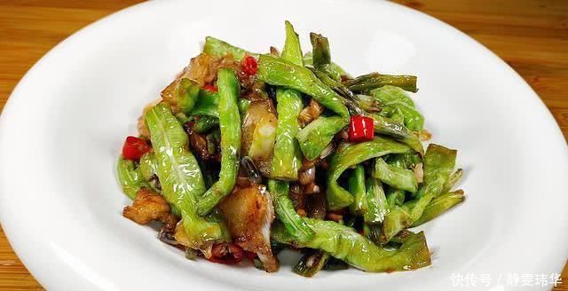 炒豆角很多人做错了，大厨教你正确做法，好吃到停不下来