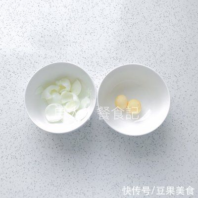 丘比香|#丘比三明治#又软又嫩｜满足食欲「超嫩鸡蛋三明治」