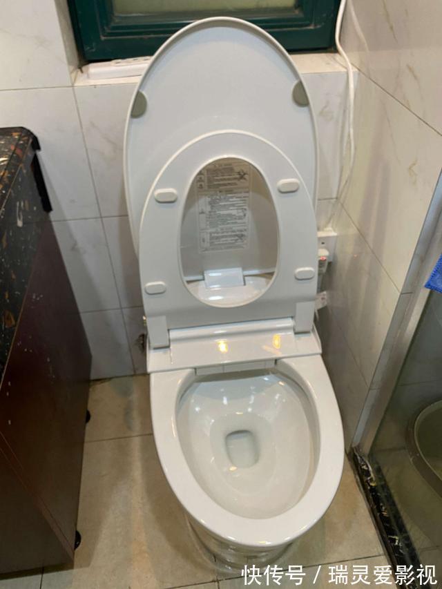 喷枪|装修时为了在卫生间做7件事,和家人多次争吵,现在却夸我有远见