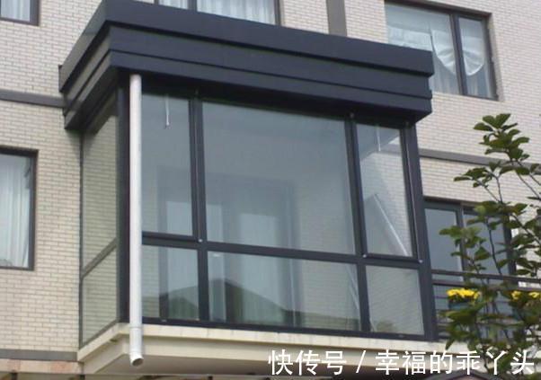 平手|门窗到底是铝合金好还是塑钢好?我家装错差点被骗走很多钱!