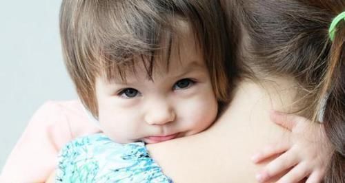 角度看|7年生4胎，90后宝妈刚断奶49天又有了：幸福又绝望的易孕体质