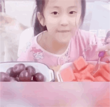 |搞笑GIF段子:嗯,就是这个味!