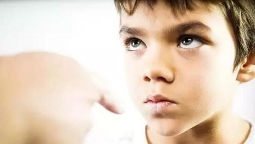 爸爸|越没本事的父母,常越爱说2句“口头禅”,孩子将来也很难有出息