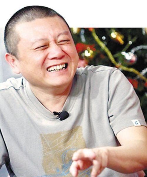 世人|王朔:人生这场戏我演砸了!王朔笑世人更笑自己,他至今孤身一人