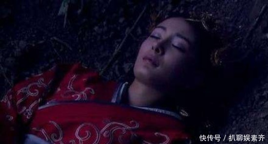 公主|公主白天还笑嘻嘻,晚上在浴室自杀,婢女在裙带上发现自杀原因