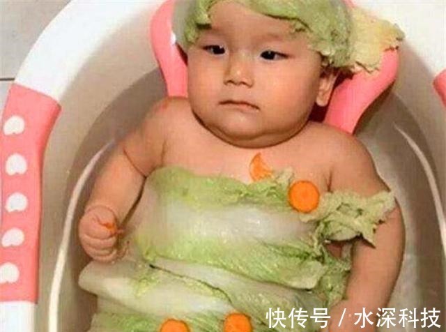 姥姥|一岁宝宝送回姥姥家,妈妈担心不习惯,姥姥发来照片笑喷了