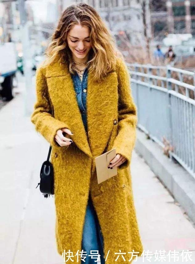 流行色|不管大衣还是羽绒服,女人少买黑色,这3种颜色更高级,洋气减龄
