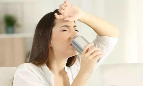 患者|糖尿病患者多喝水能稀释血液黏稠度、降低血糖值?用研究结论说话