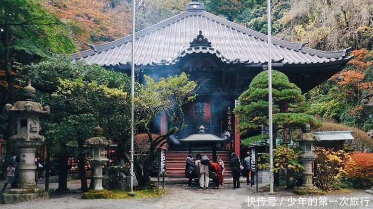 群马温泉小镇漫游2：拜水泽观音、吃水泽乌龙面、敲幸福之钟