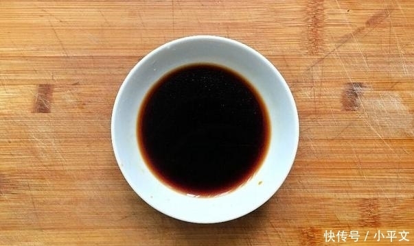 教用杏鲍菇做出鲍鱼既视感,口感外观像真鲍鱼,鲜嫩又肥美