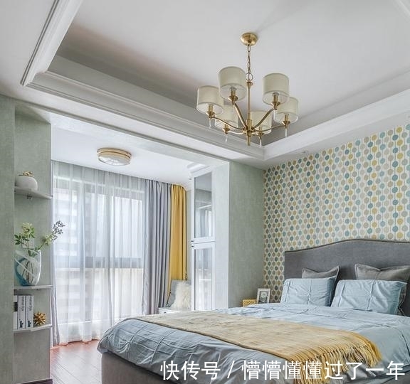 石膏线|主卧建堵隔墙一分为二,95㎡两居变三居,网友:神操作!