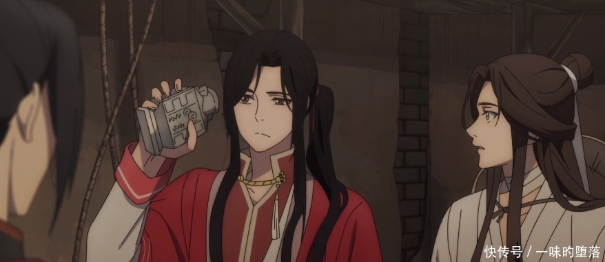 谢怜|天官赐福:花城被试探5次,谢怜就占了3次,南风还亏了把神器!