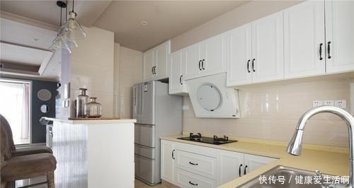 设计|为什么有钱人厨房不做吊柜头一次见这种设计,后悔入住才察觉!