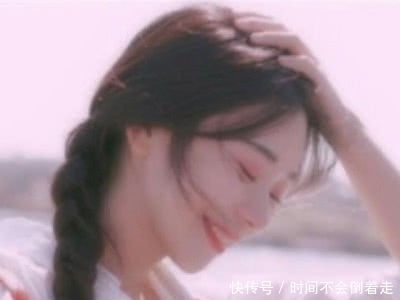 女生脸上有这“3特征”,妥妥的“校花脸”,难怪异性缘好到爆