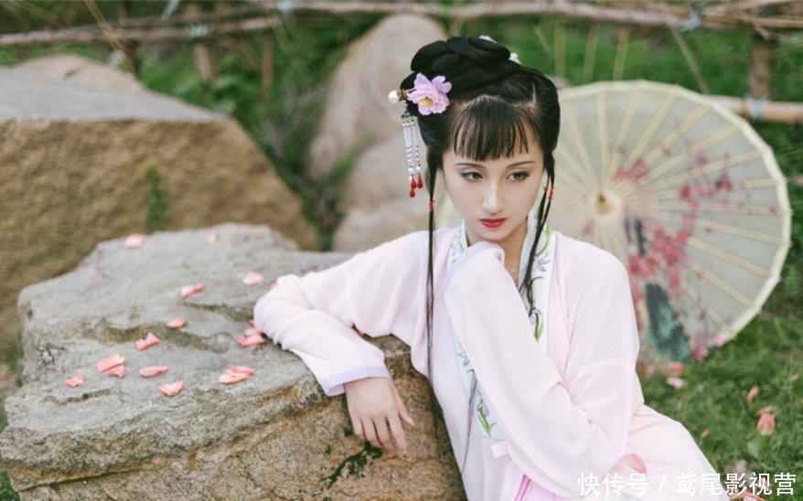 柔美|20岁师大汉服女神气质柔美哀婉,长相神似陈晓旭,拍林黛玉写真真假难辨