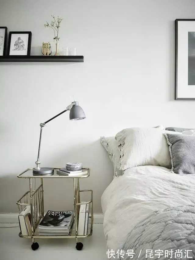 卧室|卧室放床头柜太土了,现在床边流行这8种设计,实用又美观