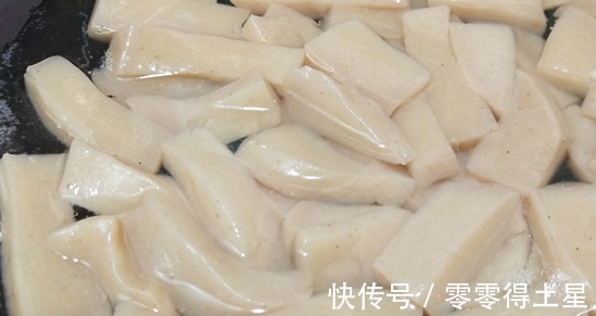陈醋|夏天就馋豆腐，切一切煮5分钟，出锅连渣都不剩，太好吃！