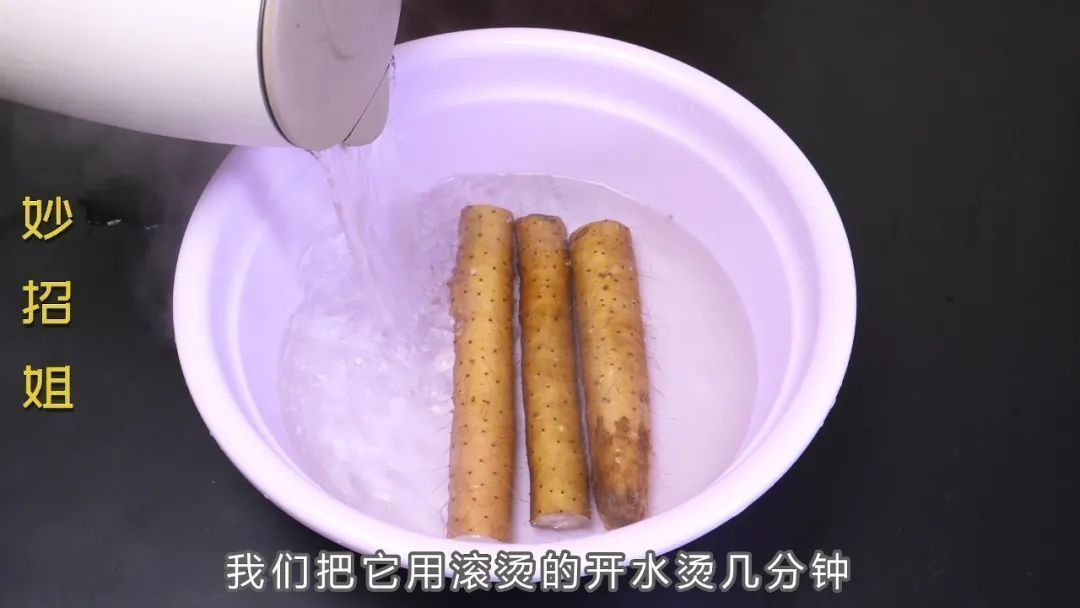 去皮|今天才知道，山药去皮一根筷子就能快速搞定，手不粘也不痒