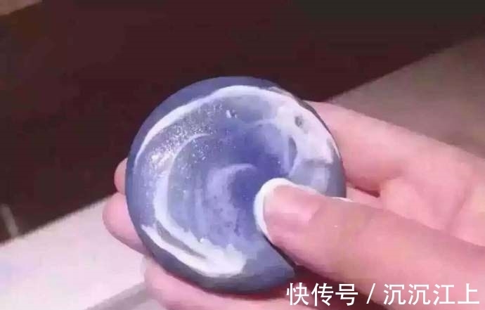 粉液|气垫不是用来按压的,很多人都用错了,难怪容易浮粉又脱妆!