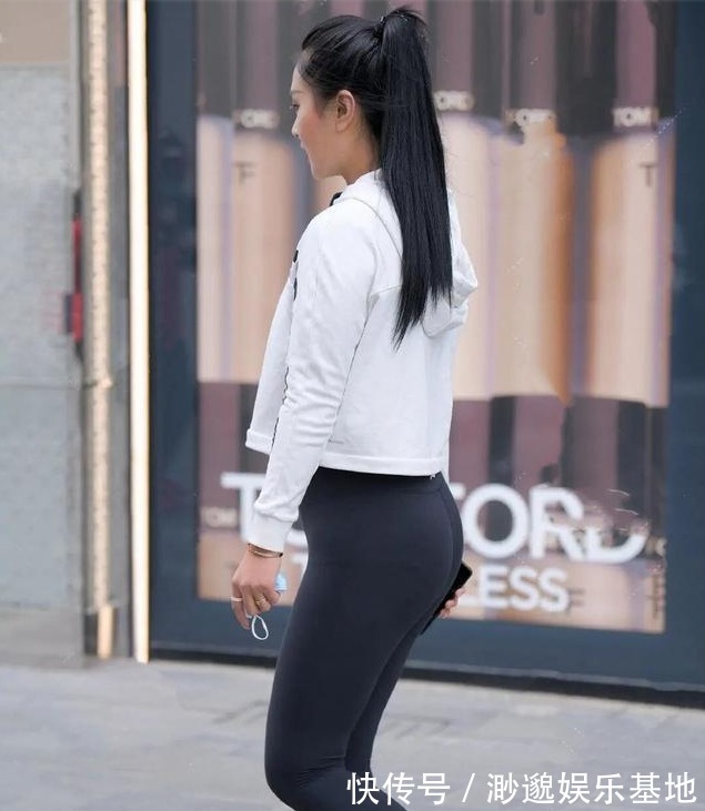 小粗腿 “打底裤”失宠了,直男更青睐健美裤,化解“小粗腿”的烦恼!