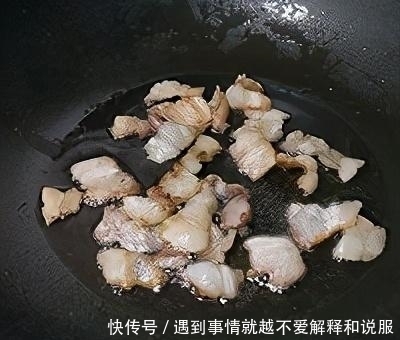 步驟|一道非常不錯的開胃下飯菜：油豆角燜五花肉，嘎嘎香！