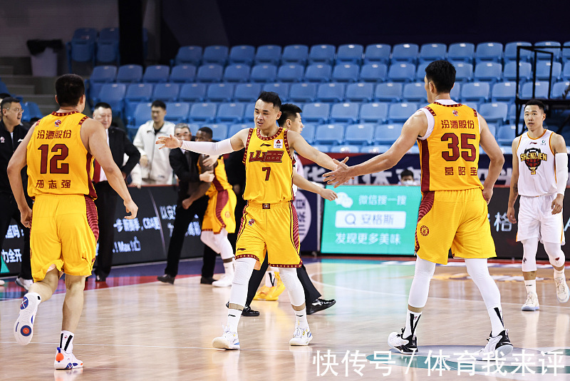 林书豪|CCTV5直播!首钢迎战大黑马,林书豪志在证明,冠军主帅制约双塔
