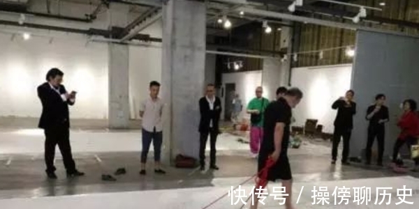 邵岩#邵岩“射墨成书”,是在戏弄大众吗?