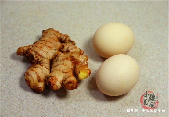 生姜加鸡蛋，90多岁奶奶吃了半辈子，越吃越健康，省钱又实用