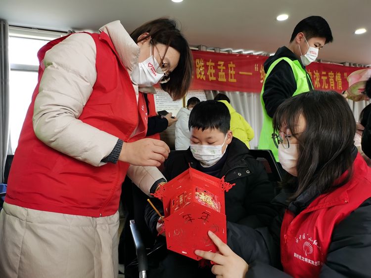 小故事|市中区孟庄镇举办“缤纷花灯秀 浓浓元宵情”活动