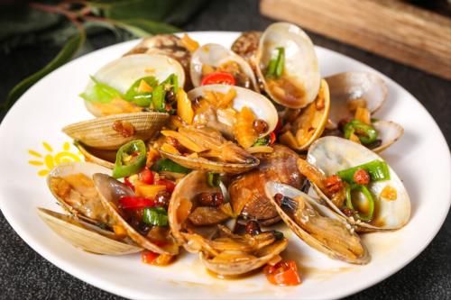 渔民|花甲吐沙不干净？跟老渔民学了一招，多做1个小动作，省时又省力