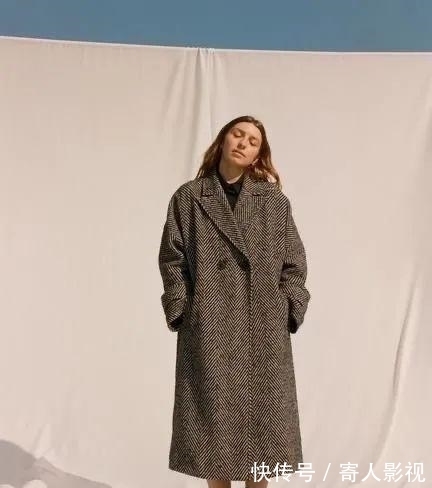 皮毛 冬天的高级感,一件大衣就够了