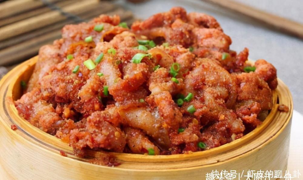 五花肉别再红烧了,教你个秘制做法,开胃又解馋,农村待客全靠它