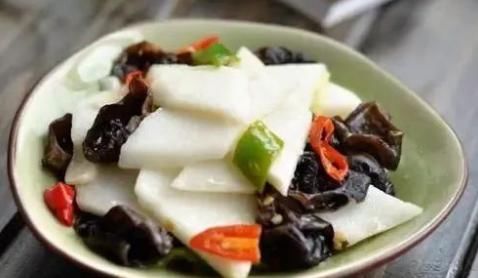 山藥營養豐富對人好處多多，但此4種人不適合，萬萬別吃錯了！