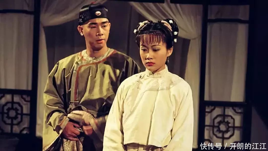 韦小宝的一生太真实风光时大臣义结金兰,落魄时好友敬而远之