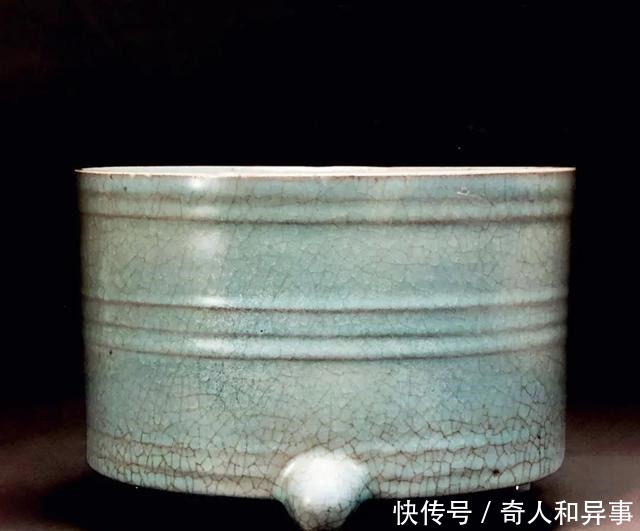 弦纹|中贸圣佳2021春拍重点推荐白釉旋剔弦纹尊！